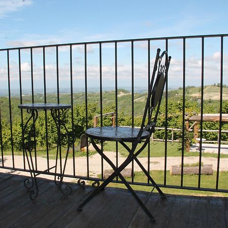 Casa Vecchia Bed&Breakfast Bossolasco Exteriör bild