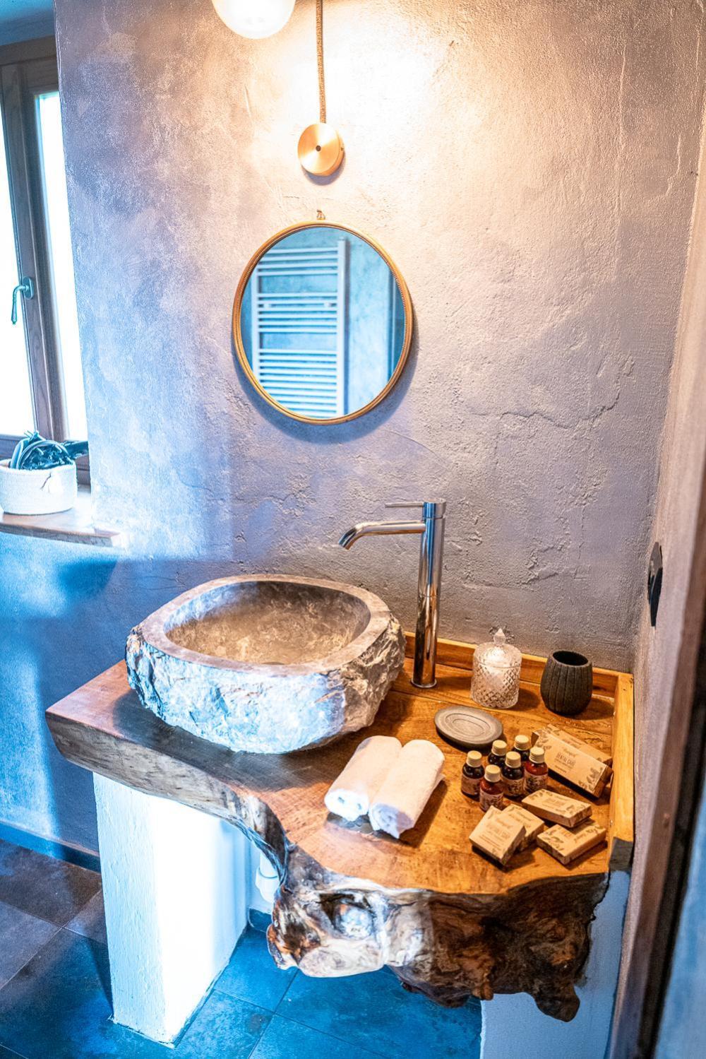 Casa Vecchia Bed&Breakfast Bossolasco Exteriör bild